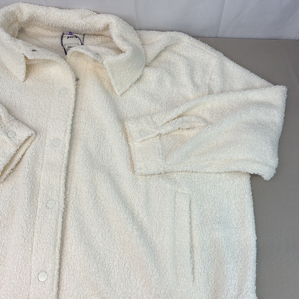Fabletics Yitty Teddy Shacket sz 1X oversized - Picture 15 of 17